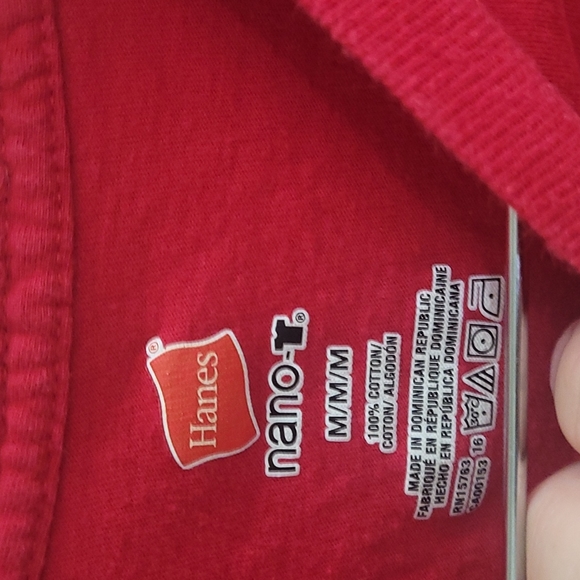 Red T-shirt with Pokémon go team red logo - Picture 3 of 3